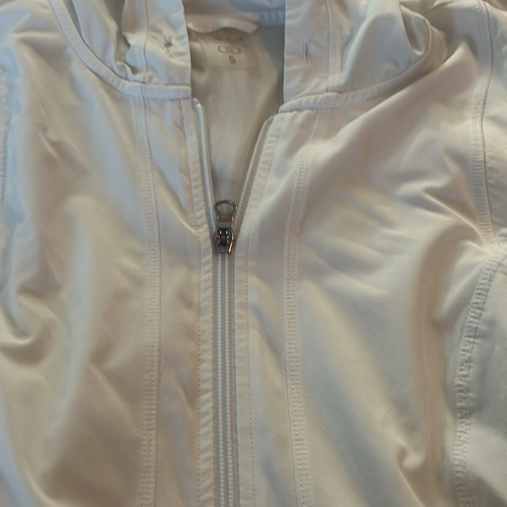 CALIA by Carrie Underwood White Hooded Active Vest - Picture 3 of 3